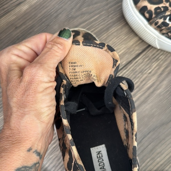 Steve Madden Emmi Women's Leopard Print Platform Sneakers - Picture 6 of 7